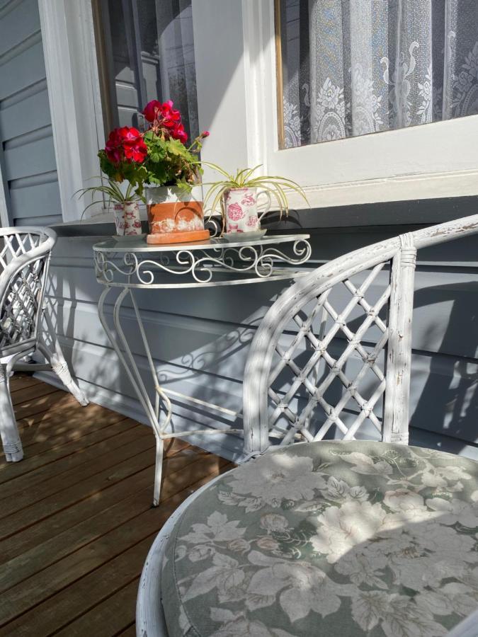 Wee Blue Bnb- Central Cosy Villa Тімару Екстер'єр фото